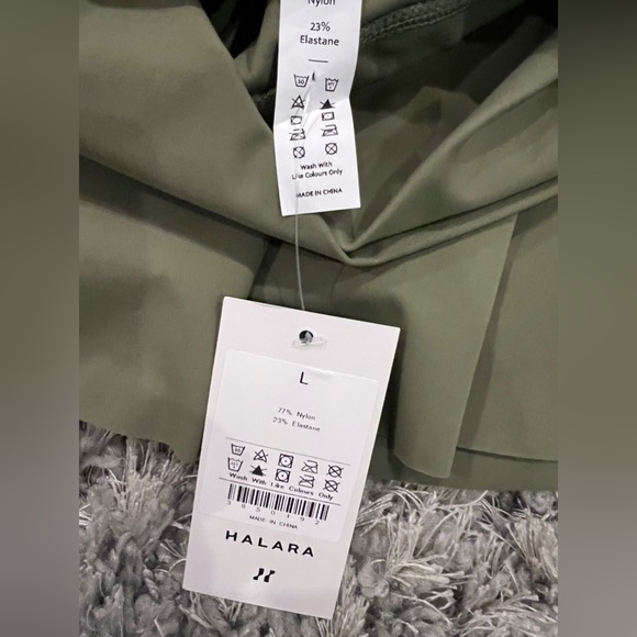 NWT Halara skort. Size large. Super soft and comfy! - Picture 4 of 8